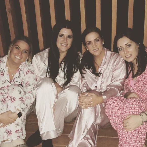 Meet your Posher, Dawn - Picture 1 of 1